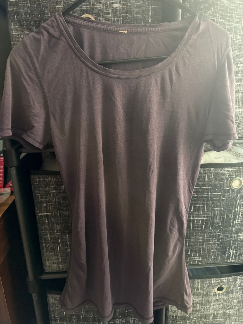 Lululemon T-Shirt Small-Medium
